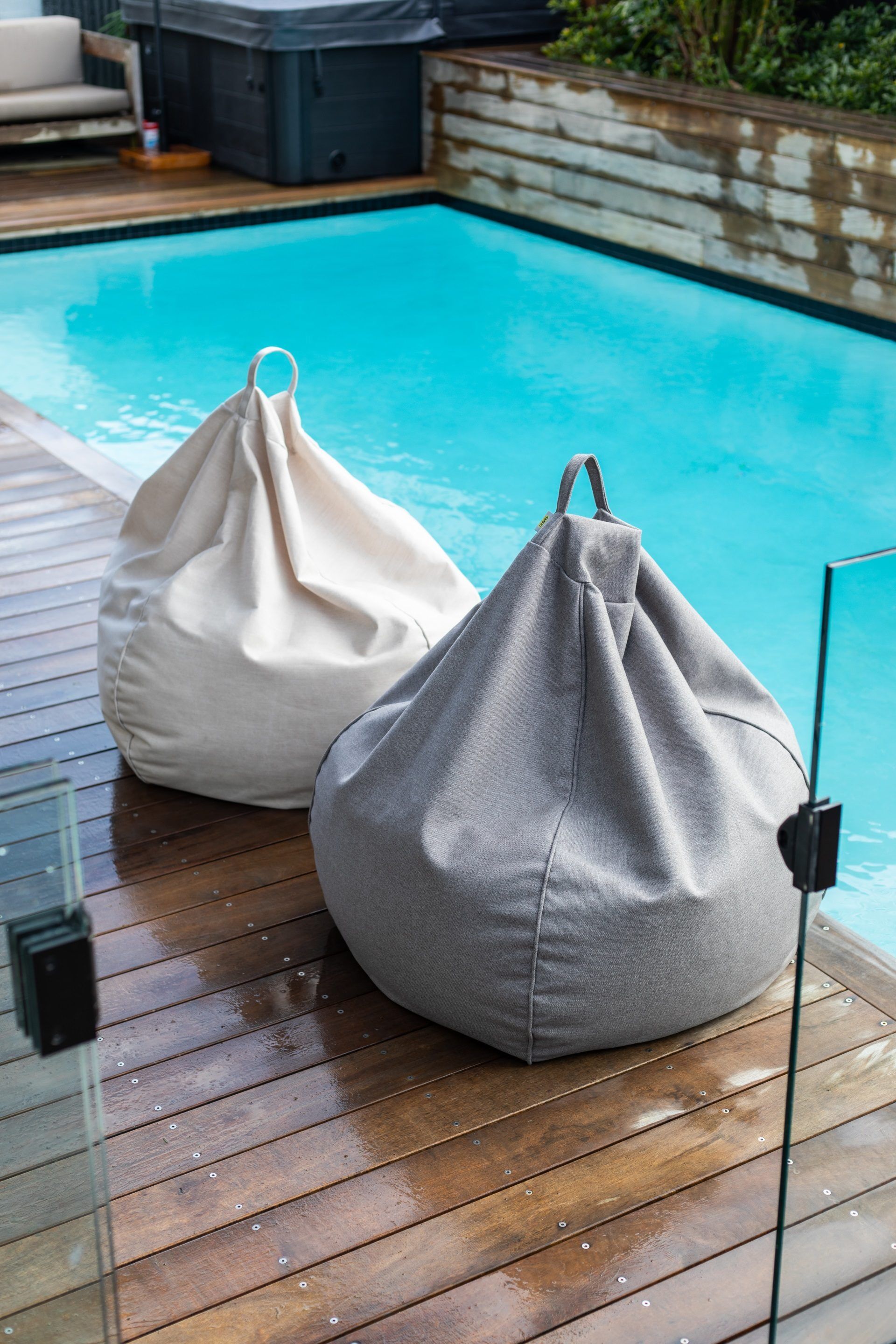Teardrop Outdoor Bean Bag - Sunbrella Charcoal Tweed with Black Piping ...