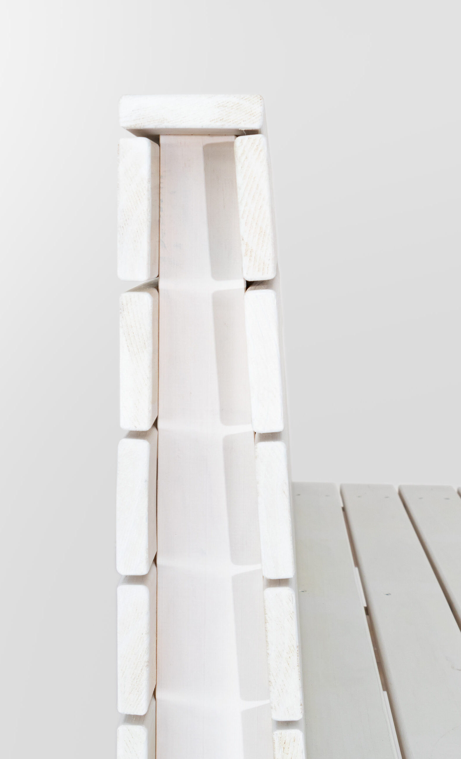BA Season Banquette white detail edit  e