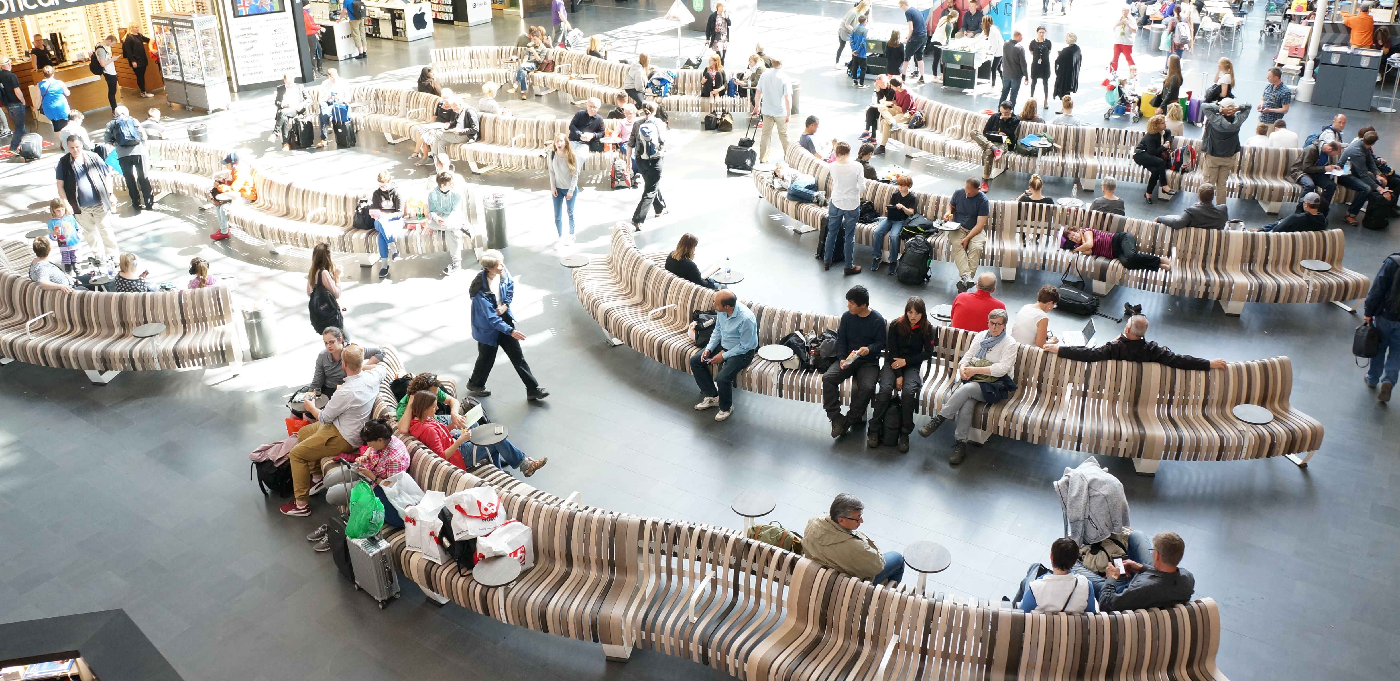 keflavik international airport  o